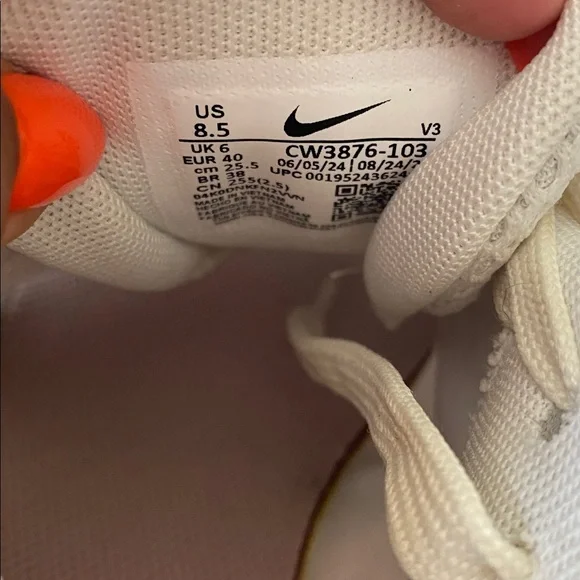 Nike | NIB Women's Nike Zoom Air Fire Sneakers - Picture 8 of 11